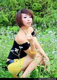 国产清纯美女在线,网络世界中的清新使者